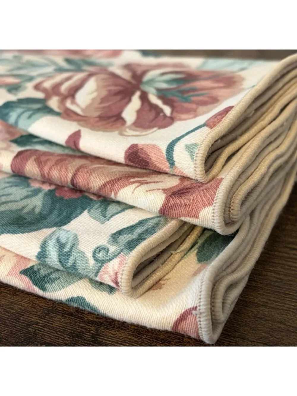 Set 4 Floral Rose Print Cloth Napkins Pink Green Vintage 90s Pastel Cottagecore